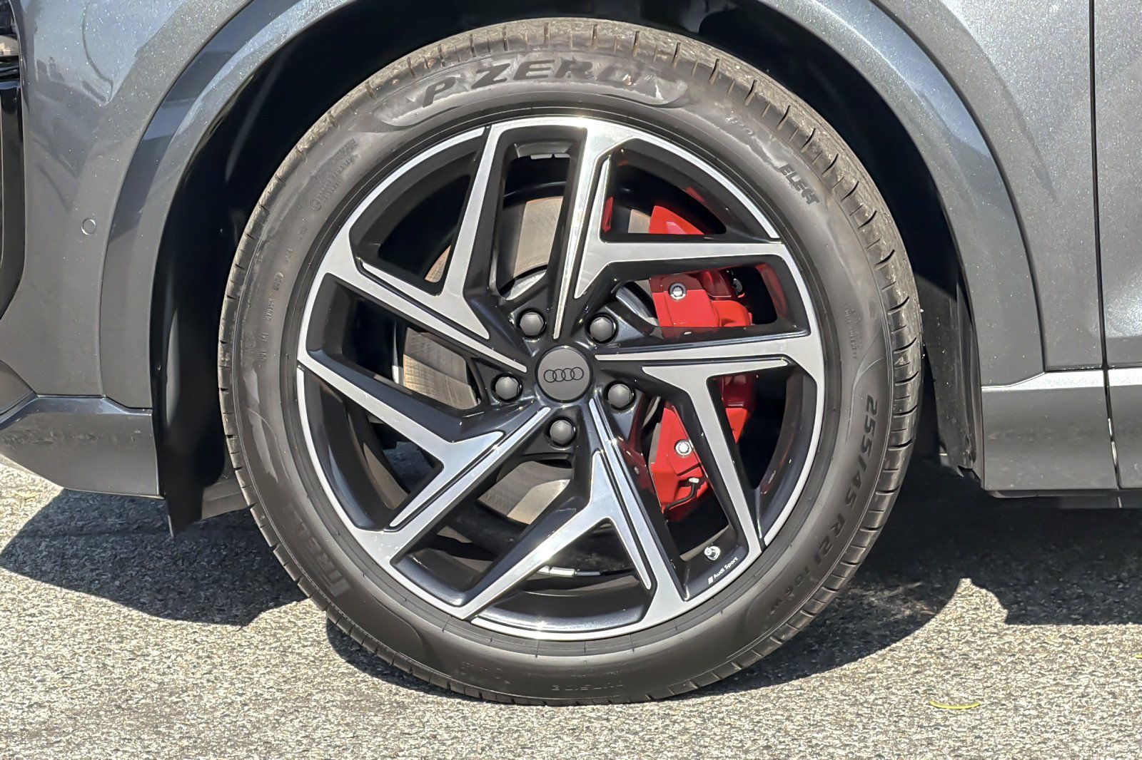 New 2027 Audi SQ6 e-tron Premium Plus AWD/4WD image 26