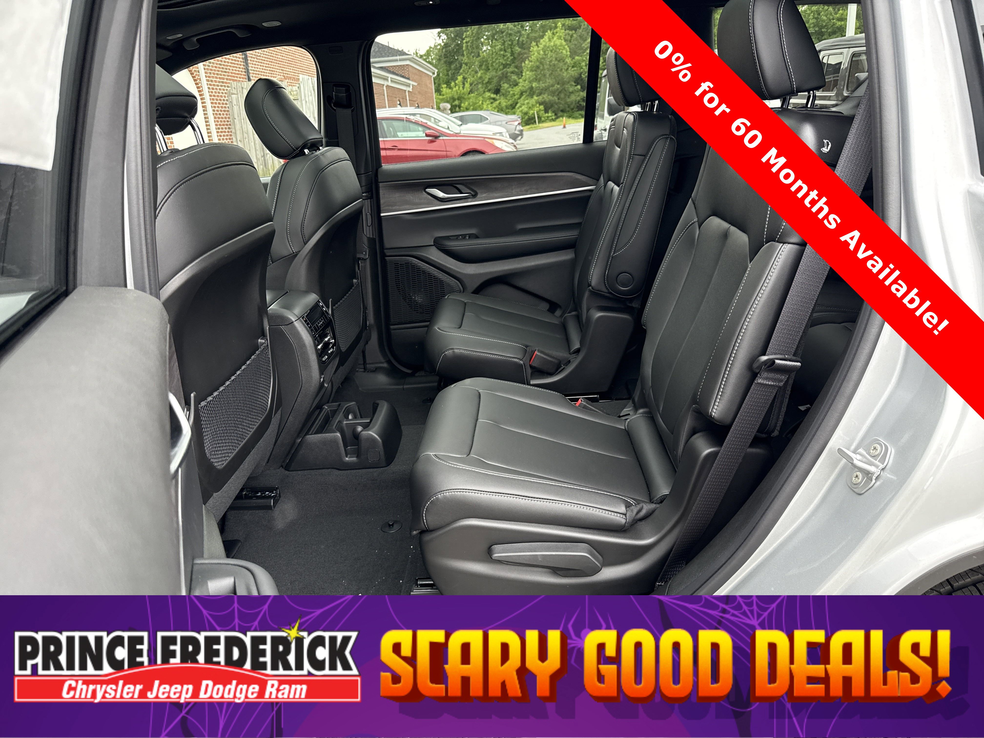 New 2025 Jeep Grand Cherokee L Limited w/ Black Appearance Package image 13