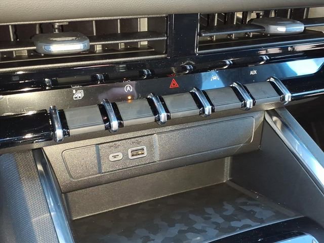 New 2026 GMC Canyon Elevation image 18