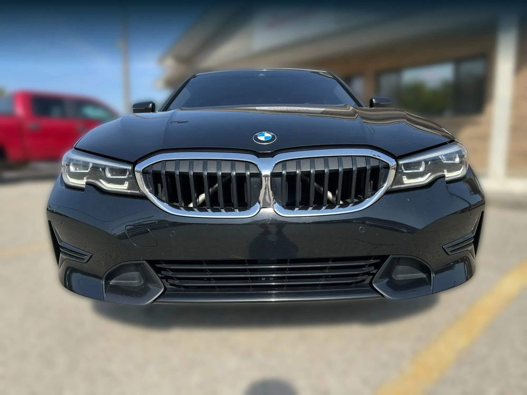 Used 2019 BMW 330i Sedan image 2