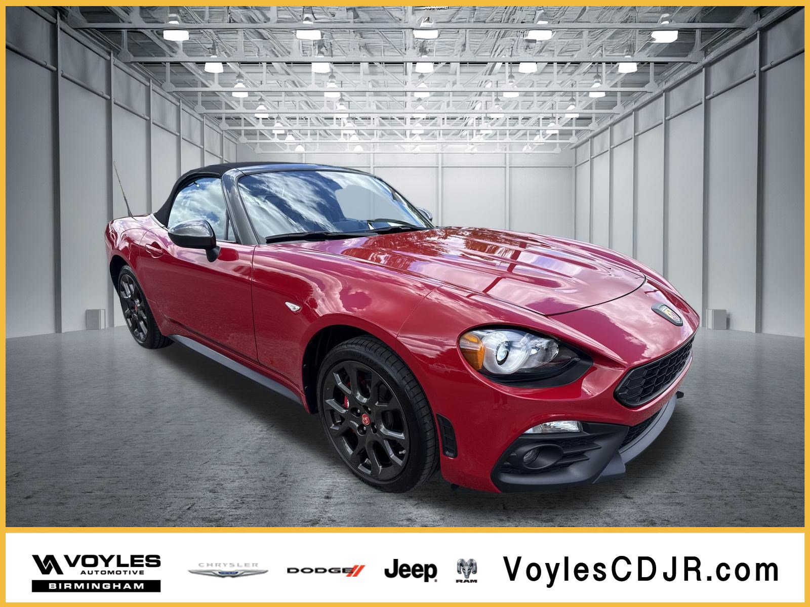 Used 2020 FIAT 124 Spider Abarth RWD image 1
