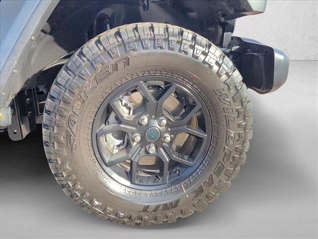 Used 2025 Jeep Wrangler Willys image 21