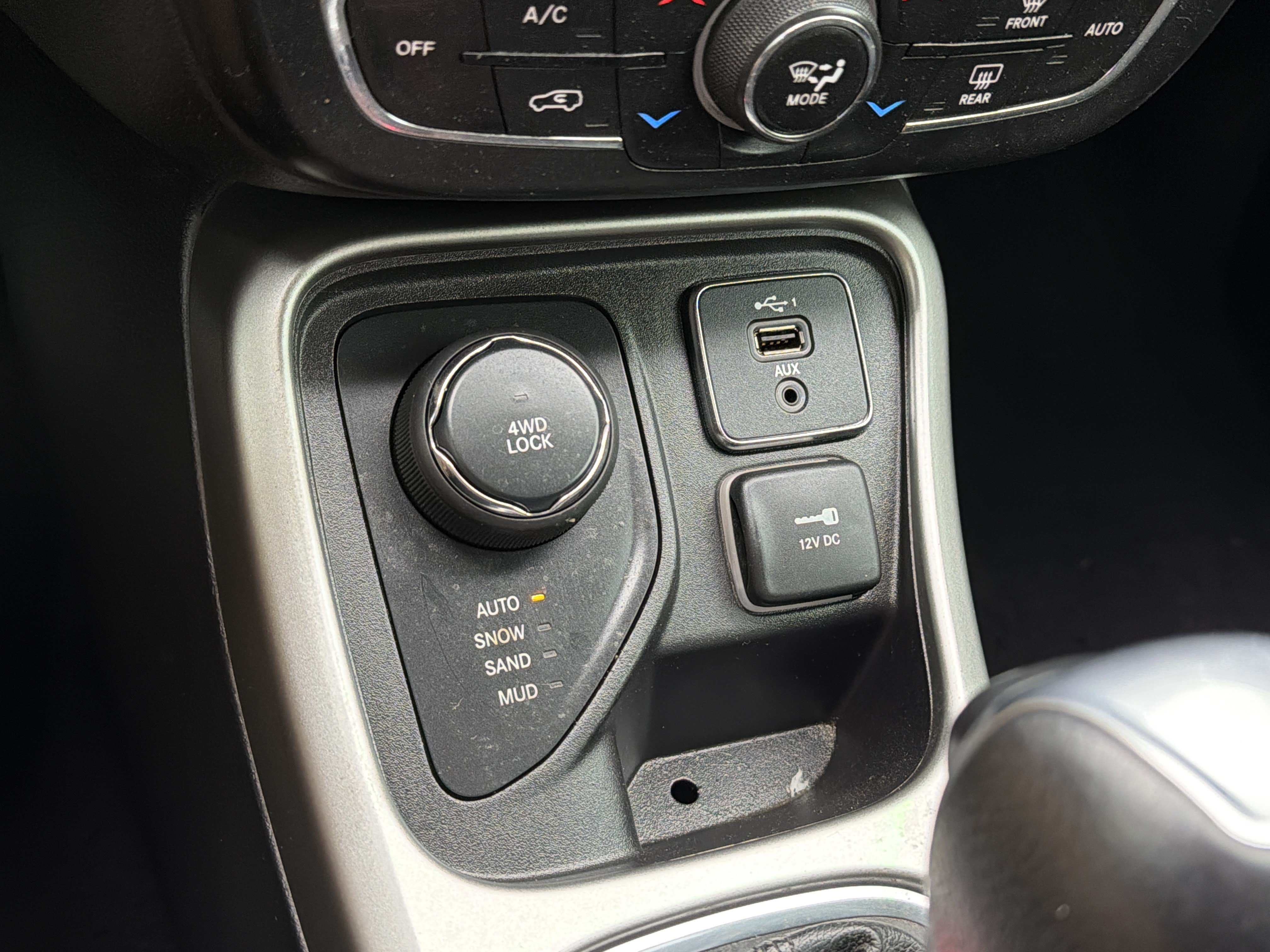 Used 2021 Jeep Compass Sport AWD/4WD image 24