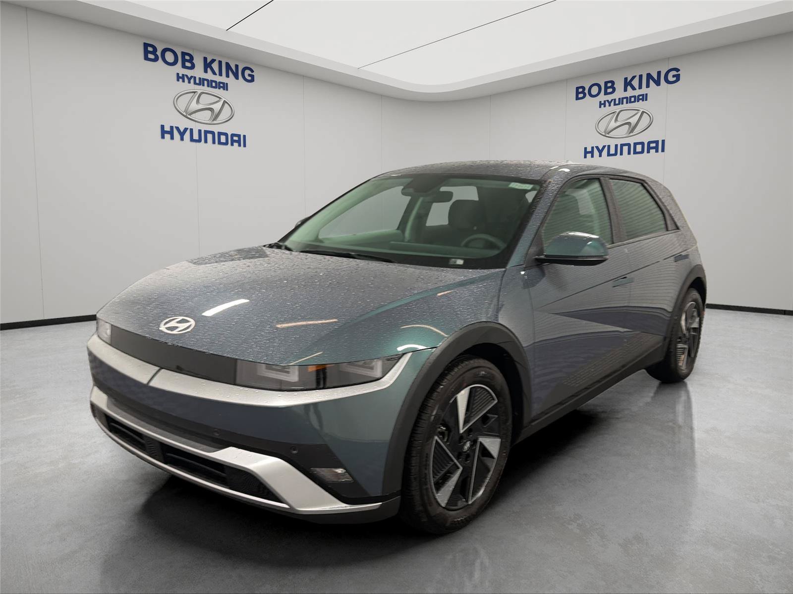 New 2026 Hyundai Ioniq 5 SE AWD/4WD image 1