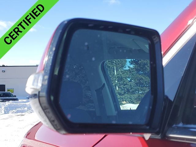 Used 2019 Chevrolet Traverse LT image 34