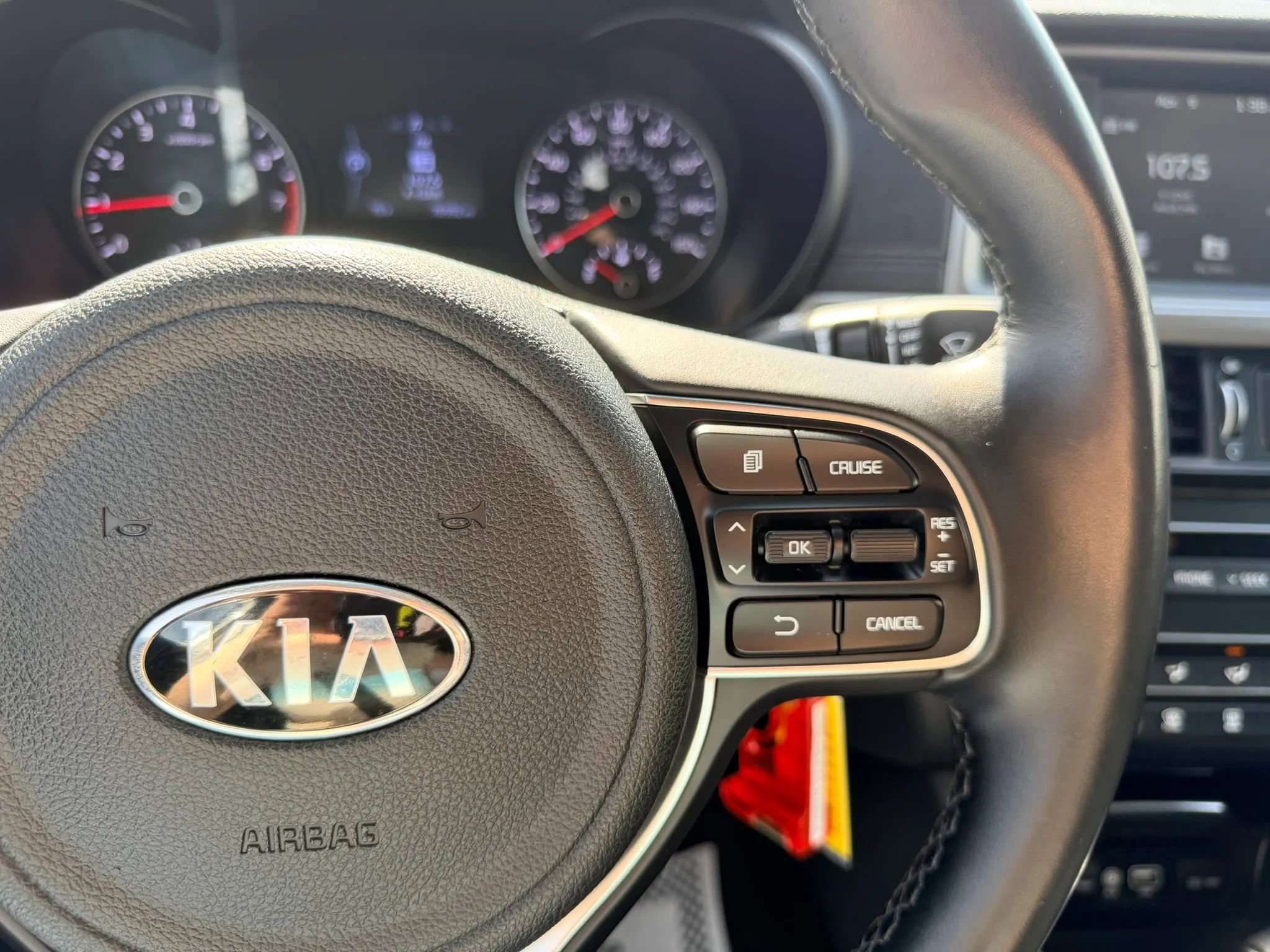 Used 2018 Kia Optima S FWD image 16