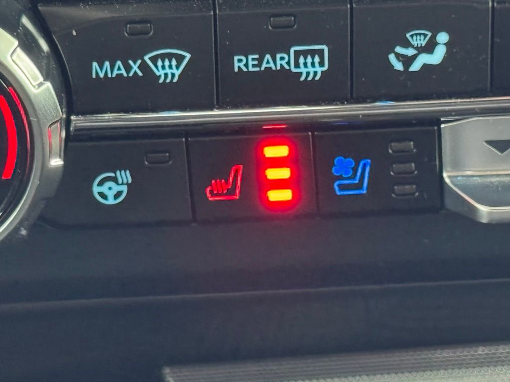 Used 2023 Ford F250 Platinum image 33