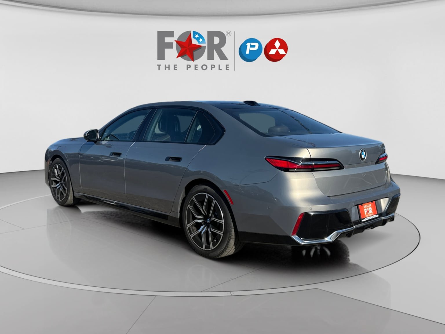 Used 2023 BMW 740i RWD image 3