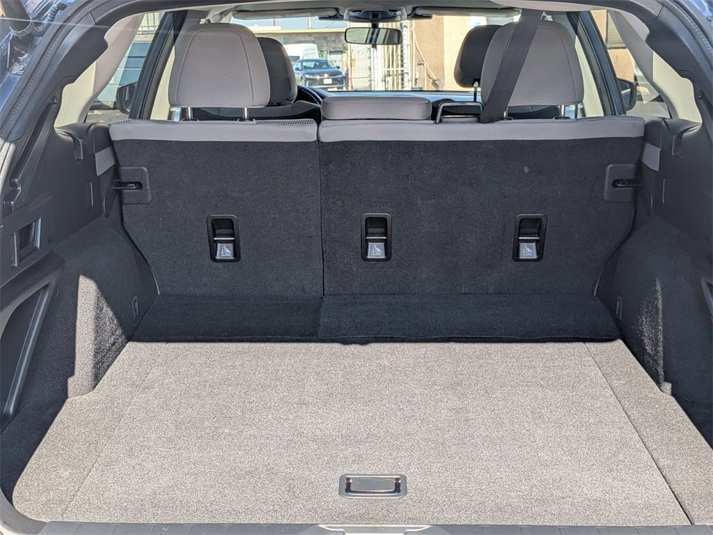 Used 2025 Subaru Outback Premium image 29