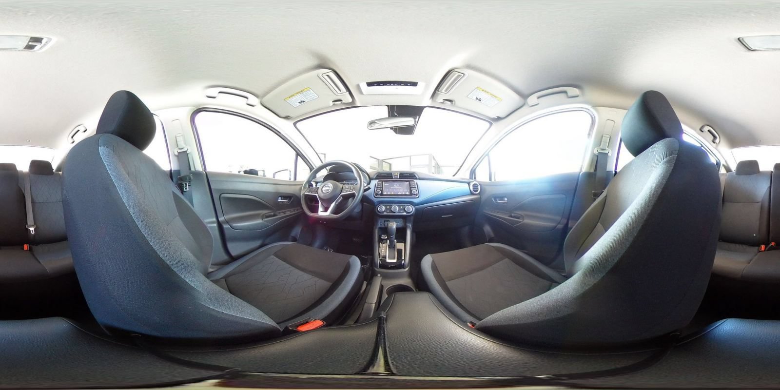 Used 2025 Nissan Versa SV FWD image 39
