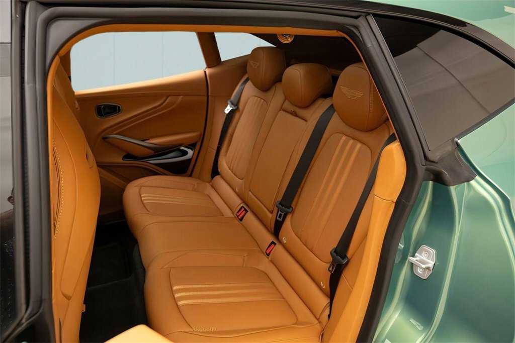 New 2025 Aston Martin DBX 707 image 23