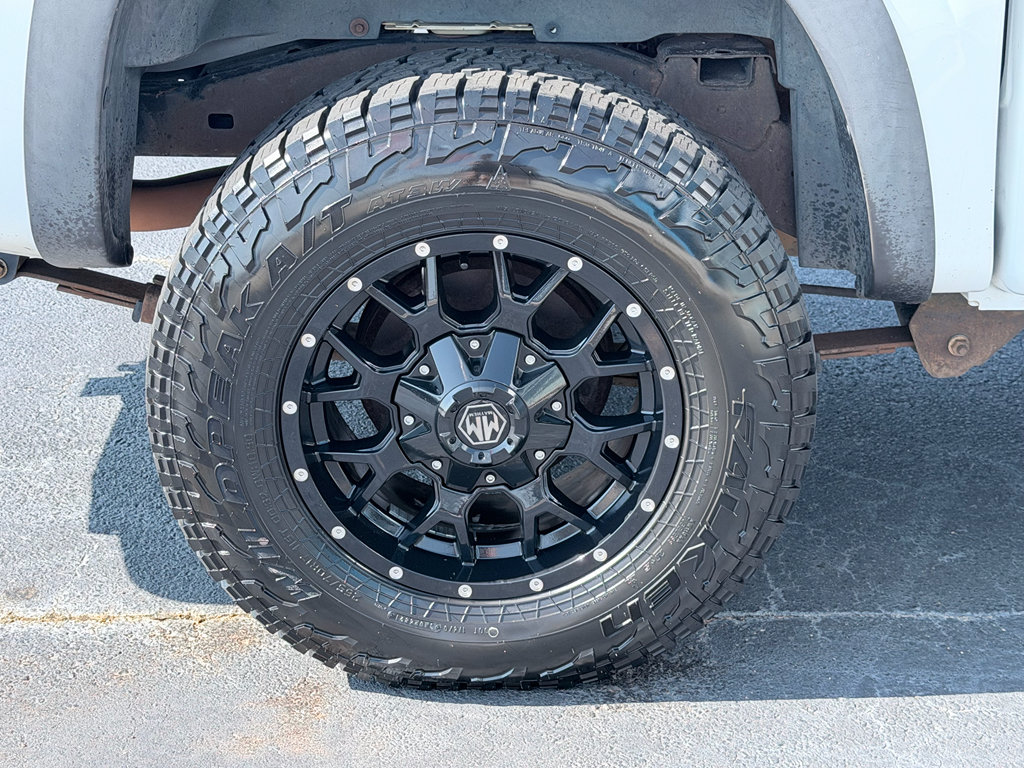 Used 2006 Chevrolet Colorado LT w/ LT Preferred Equipment Group AWD/4WD image 25