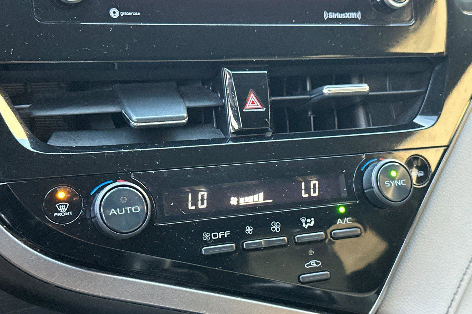 Used 2022 Toyota Camry SE image 20