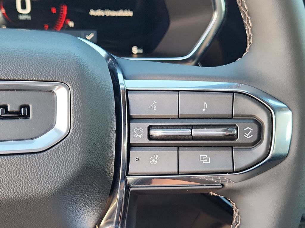 New 2026 GMC Canyon Denali AWD/4WD image 9