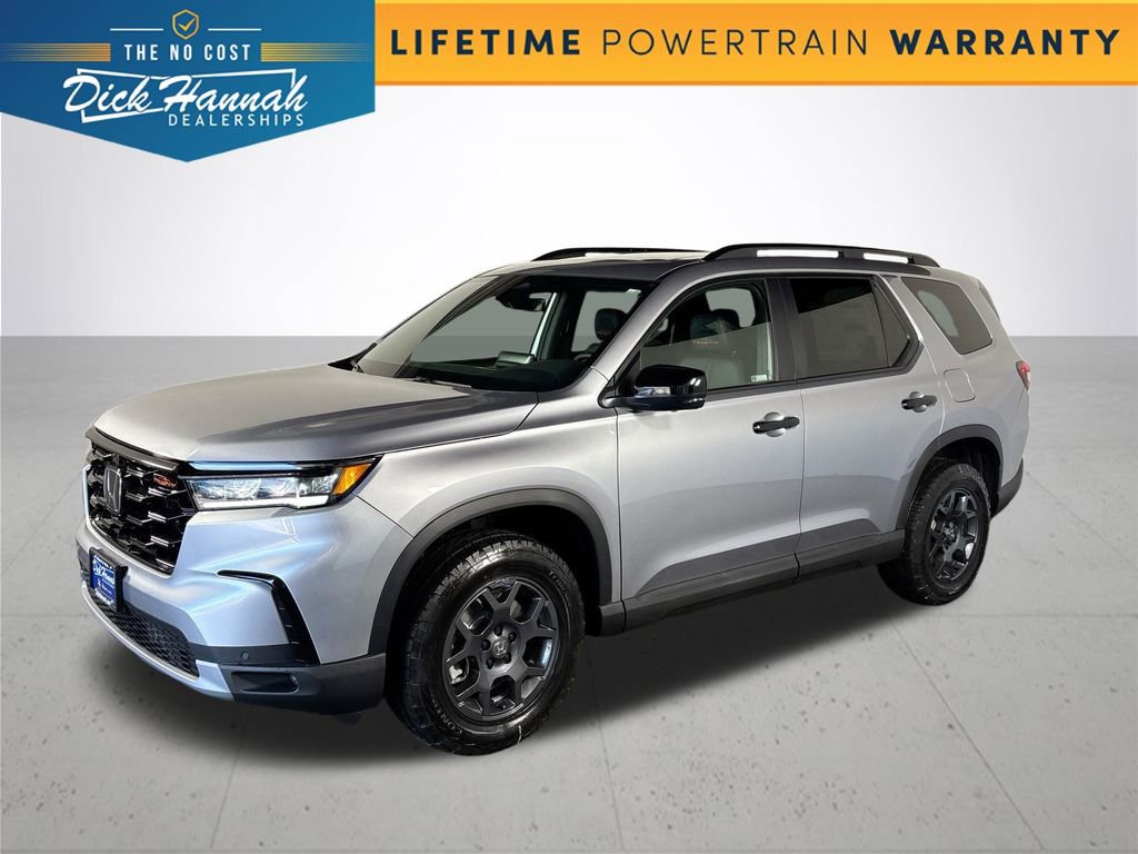 New 2025 Honda Pilot TrailSport