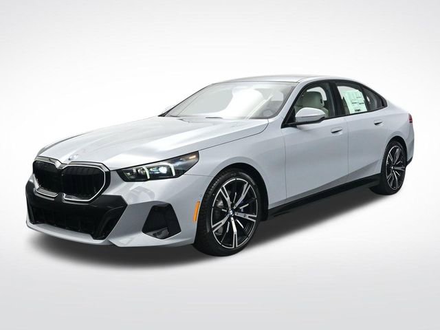 New 2026 BMW 530i xDrive w/ M Sport Package image 9