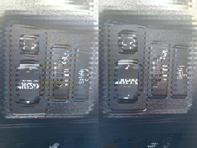 Used 2022 Toyota 4Runner SR5 image 42