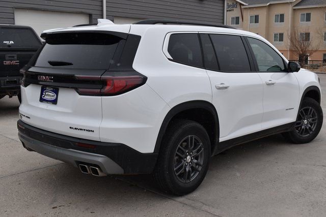 Used 2025 GMC Acadia Elevation image 5