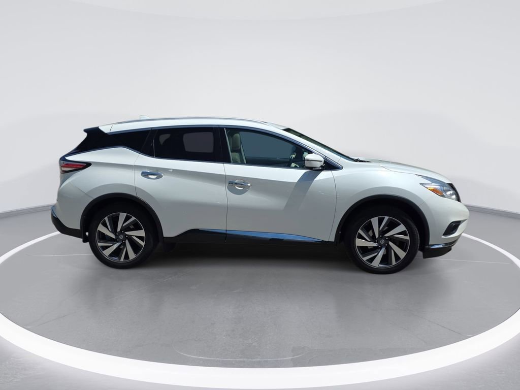 Used 2017 Nissan Murano S AWD/4WD image 2