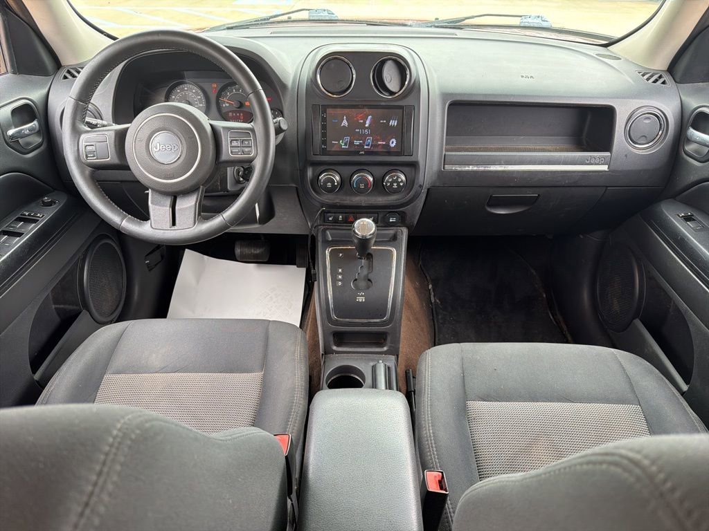Used 2014 Jeep Patriot Latitude FWD image 21