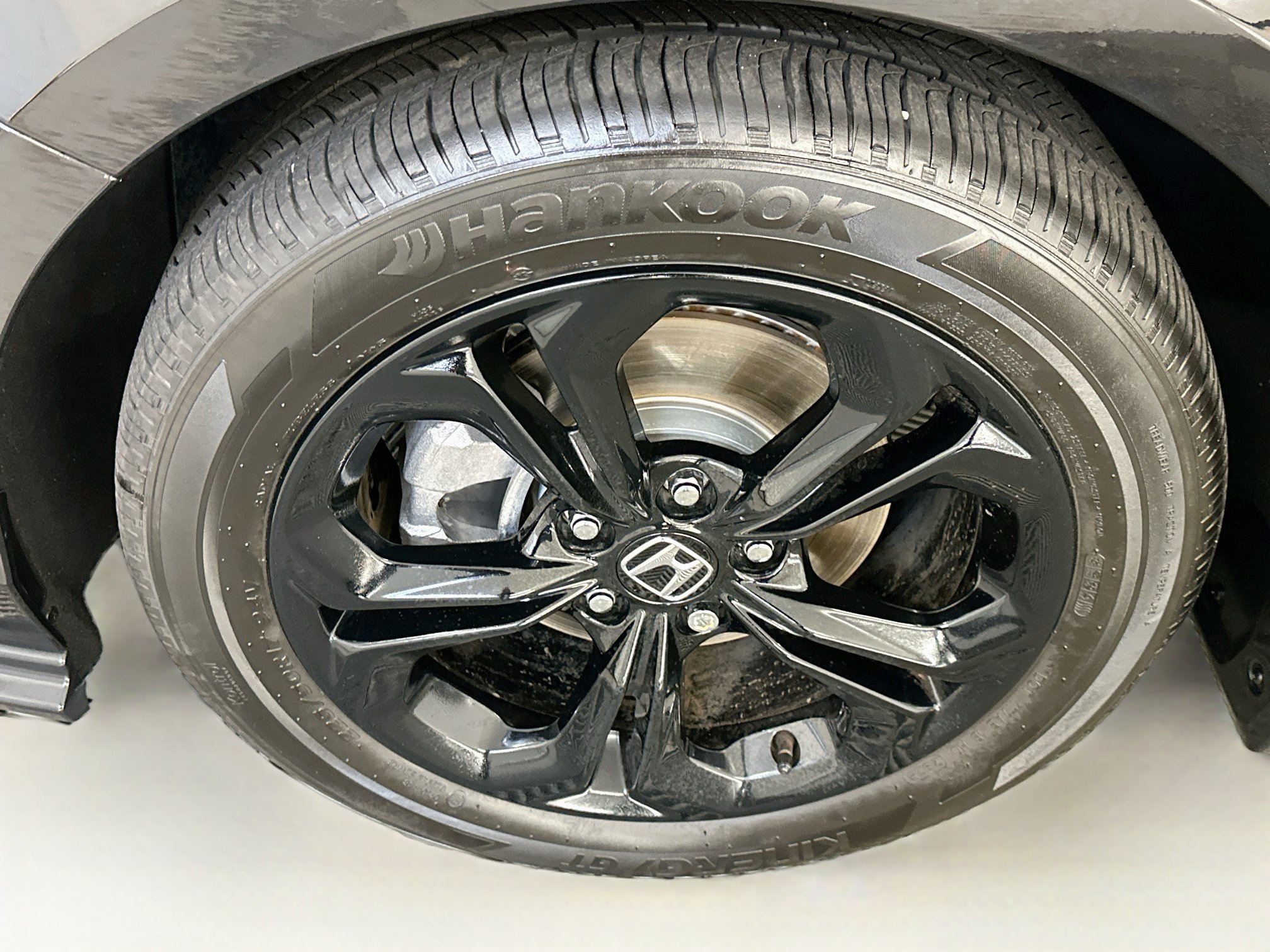 Used 2025 Honda Accord SE image 11