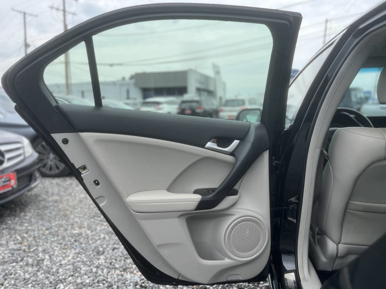 Used 2011 Acura TSX Sedan image 11