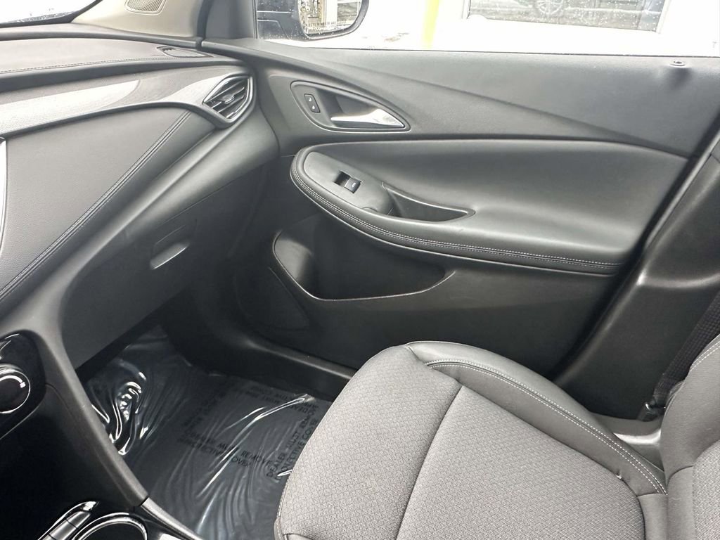 Certified 2023 Buick Encore GX Preferred w/ Cold Weather Comfort Package image 31
