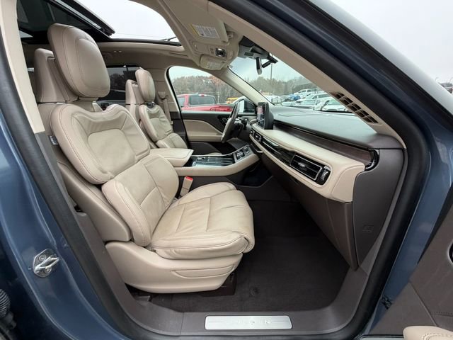 Used 2021 Lincoln Aviator Grand Touring w/ Equipment Group 302A image 9