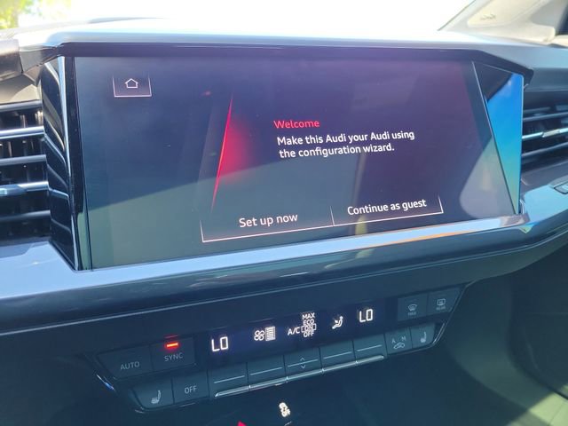 Used 2023 Audi Q4 e-tron Prestige image 26