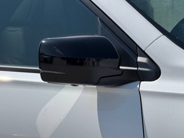 New 2026 Honda Pilot Black Edition image 3