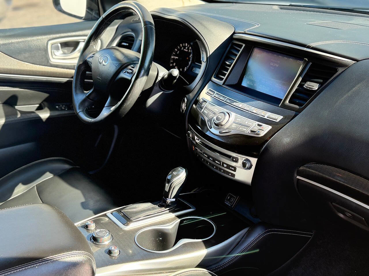 Used 2019 INFINITI QX60 Pure image 31