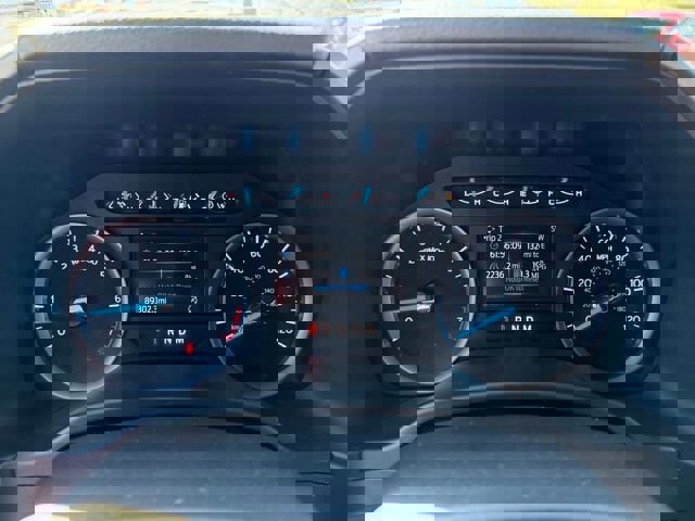 Used 2021 Ford Expedition XLT image 16