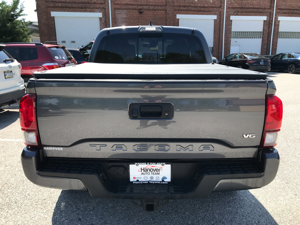 Used 2019 Toyota Tacoma TRD Sport AWD/4WD image 6