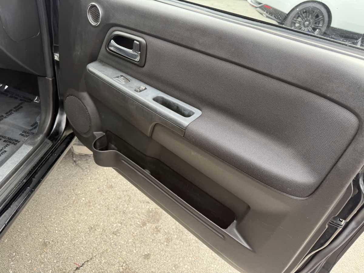 Used 2008 Chevrolet Colorado LT image 13