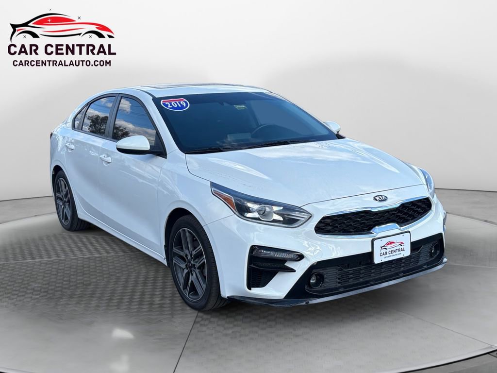 Used 2019 Kia Forte S w/ S Premium Package image 7