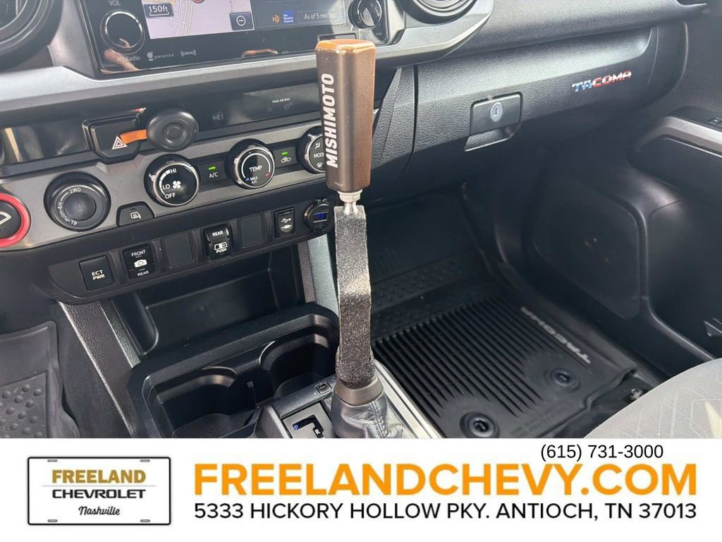 Used 2018 Toyota Tacoma TRD Off-Road image 31