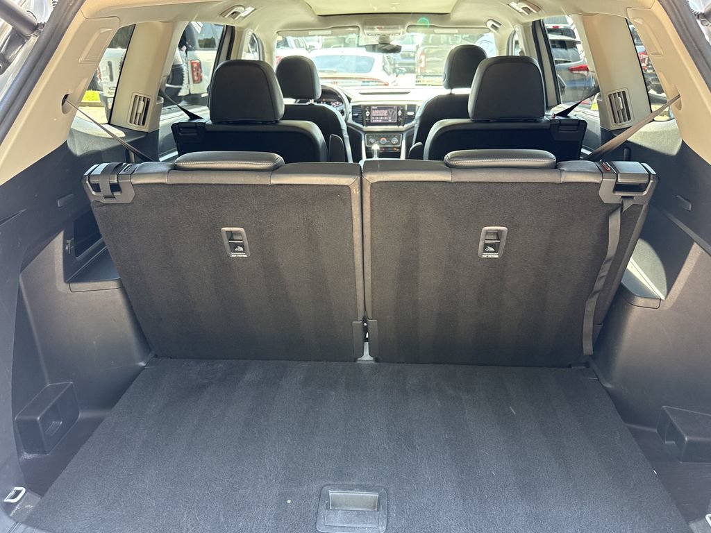 Used 2019 Volkswagen Atlas SEL Premium AWD/4WD image 18