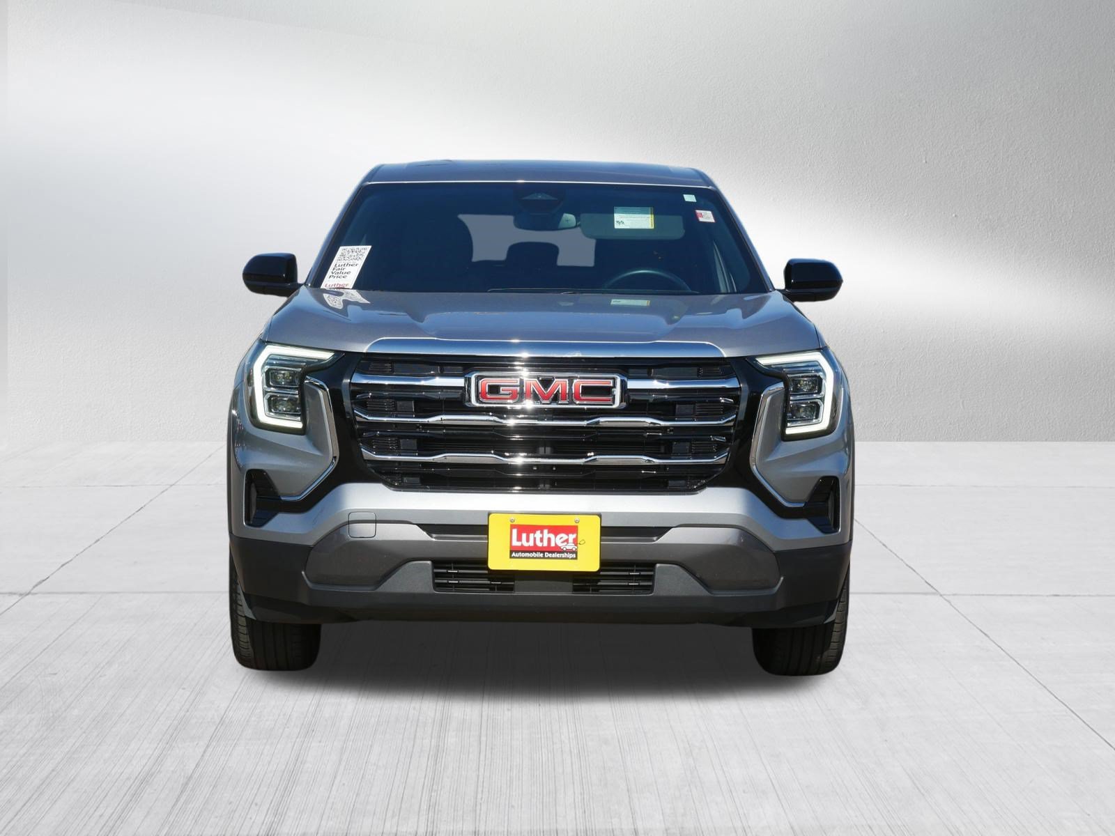 Used 2025 GMC Terrain Elevation AWD/4WD image 2