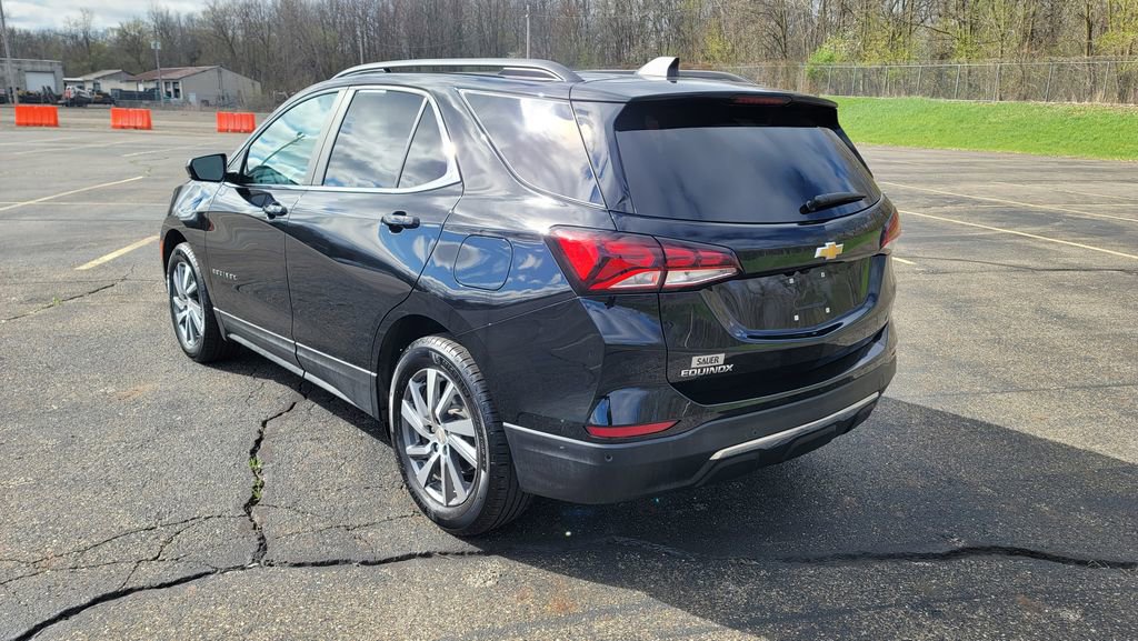 Used 2024 Chevrolet Equinox LT w/ LPO, Floor Liner Package image 9