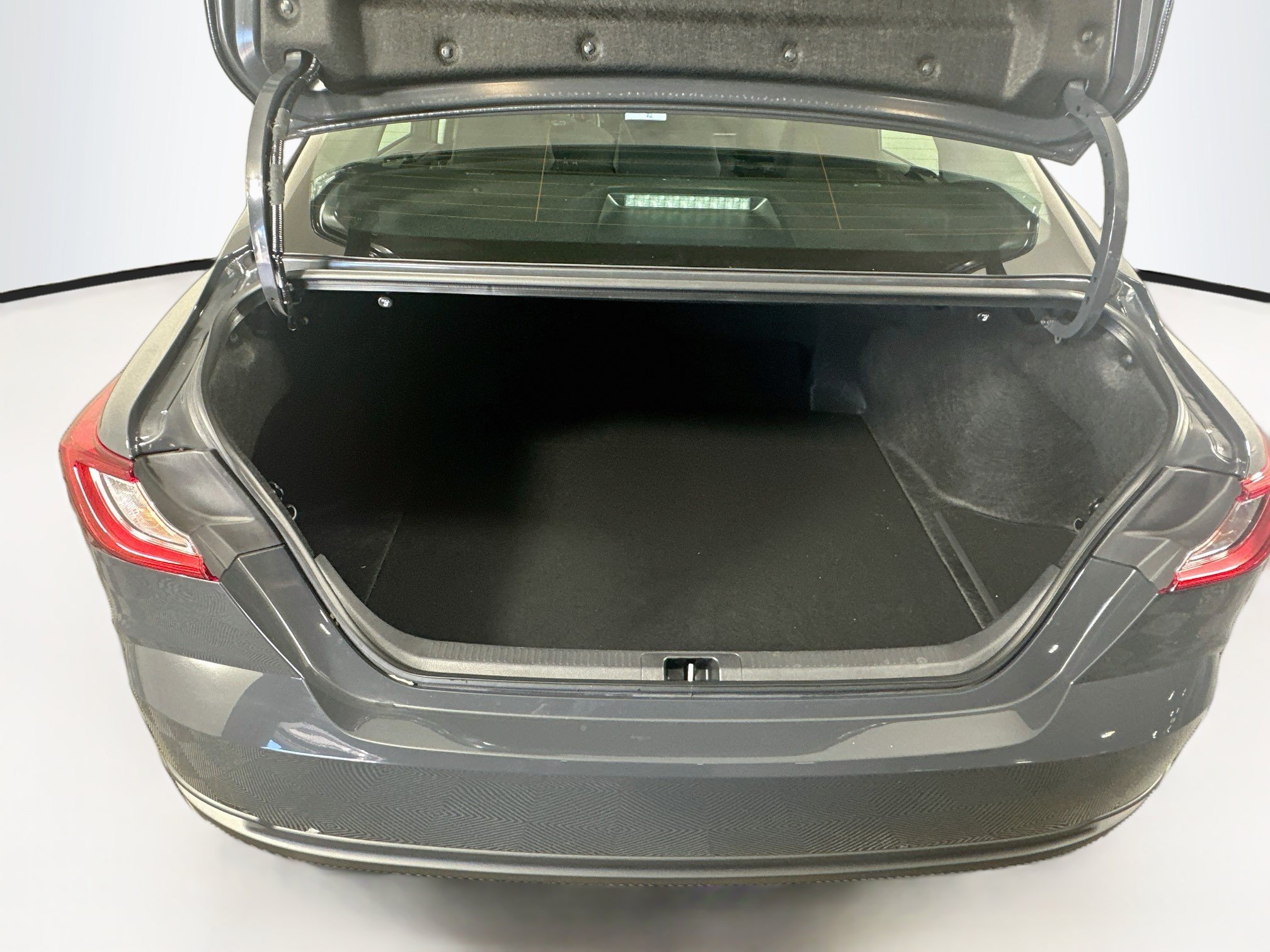 Used 2026 Toyota Camry LE FWD image 27