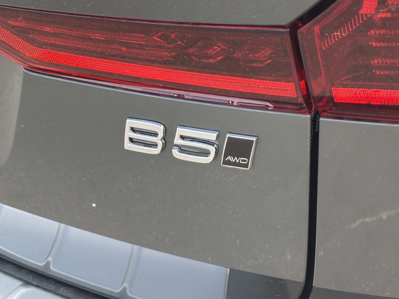 New 2027 Volvo XC60 B5 Ultra AWD/4WD image 22