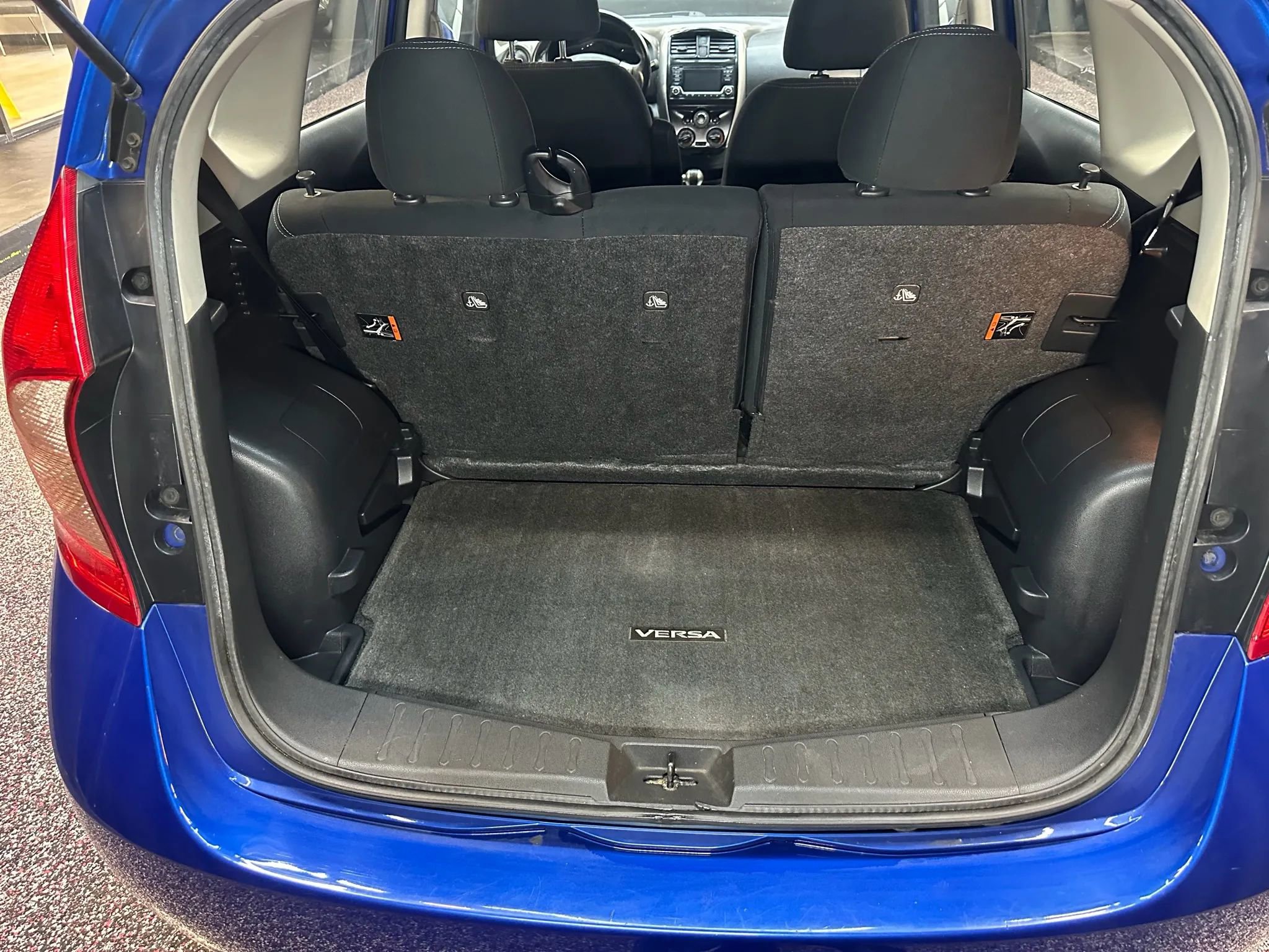 Used 2016 Nissan Versa Note SV image 25
