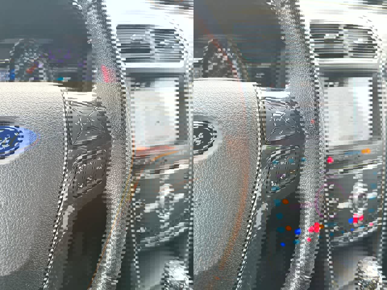 Used 2018 Ford Explorer Limited w/ Equipment Group 301A image 31