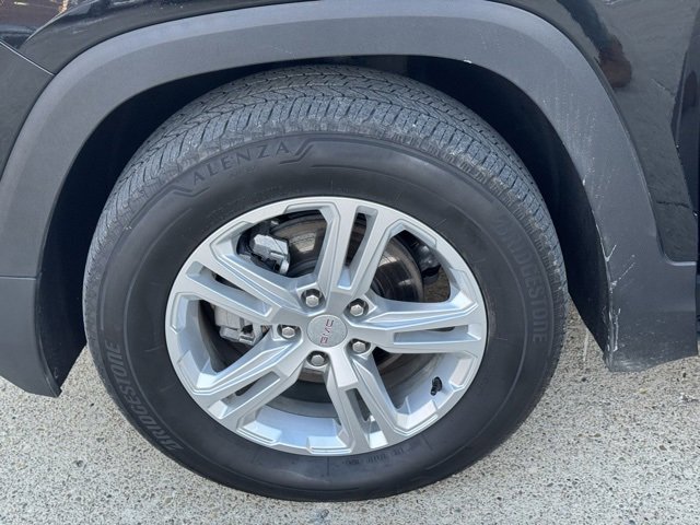 Used 2024 GMC Terrain SLE image 22