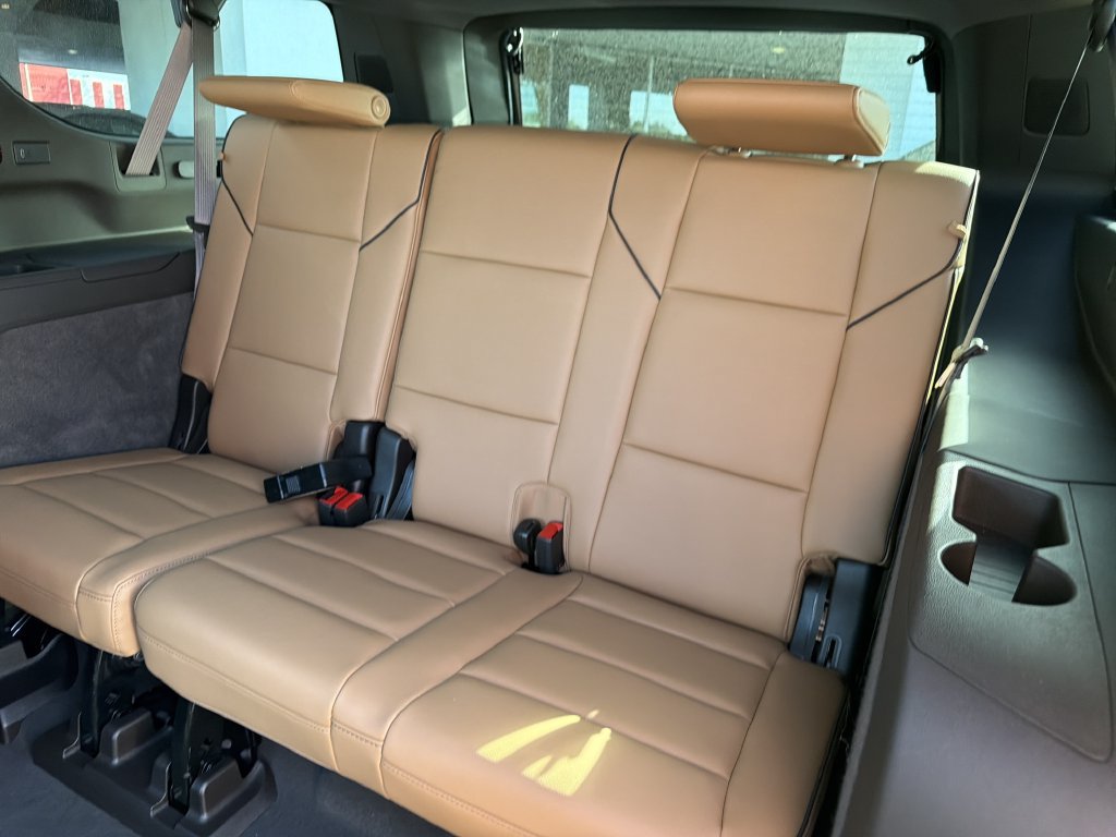 Certified 2025 Cadillac Escalade ESV Premium Luxury w/ Touring Package RWD image 23