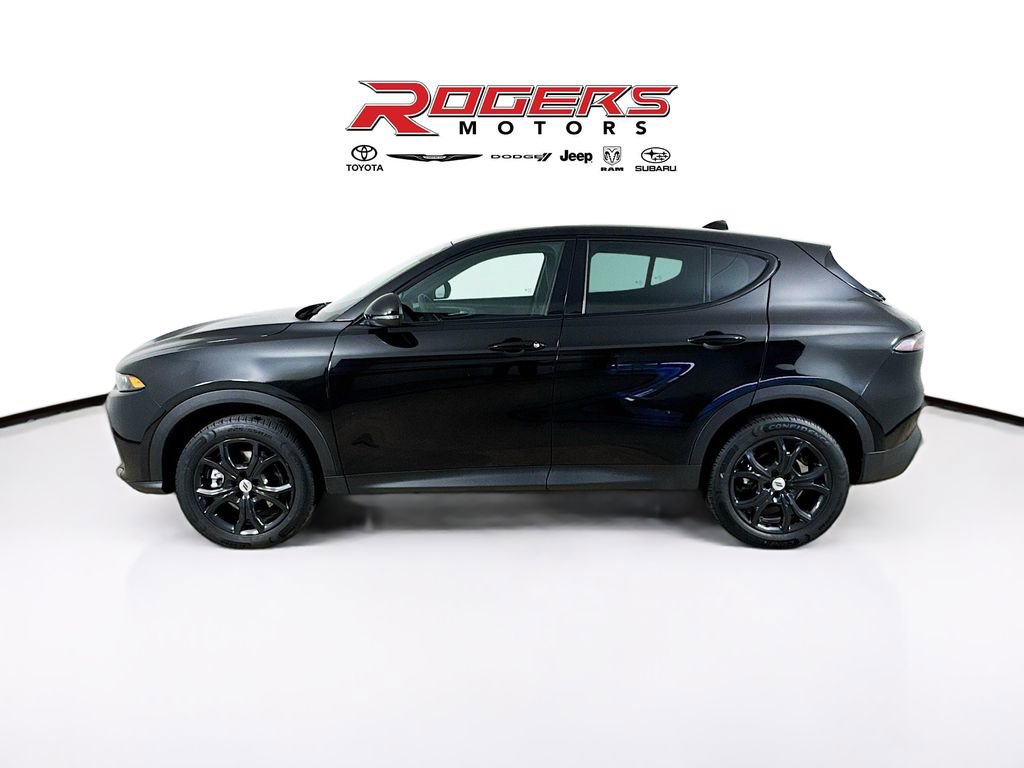 Certified 2024 Dodge Hornet GT w/ GT Blacktop Package AWD/4WD image 4