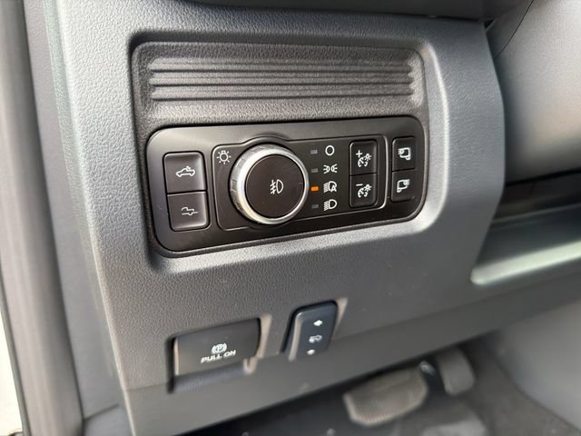New 2026 Ford F250 Platinum AWD/4WD image 22