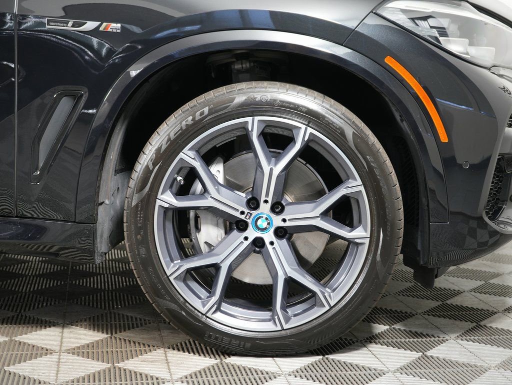 Used 2022 BMW X5 xDrive45e w/ M Sport Package image 40