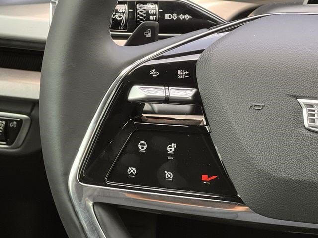 New 2027 Cadillac Vistiq Luxury AWD/4WD image 12