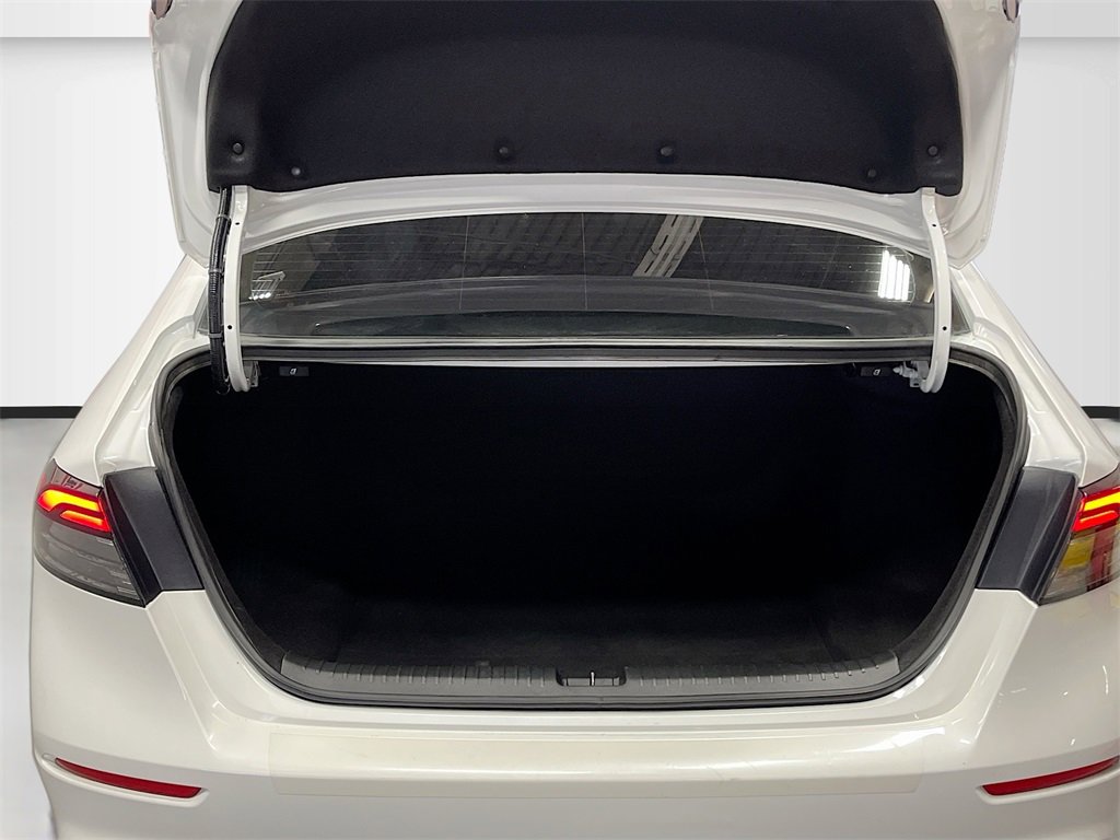 Used 2025 Honda Accord Sport image 26